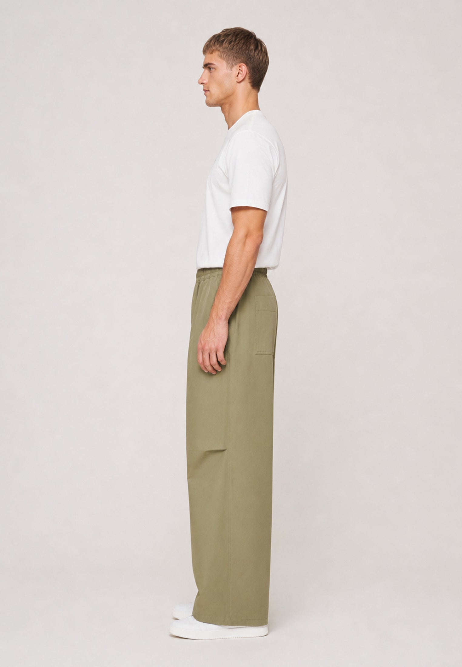 Barrel Trouser — Olive, side
