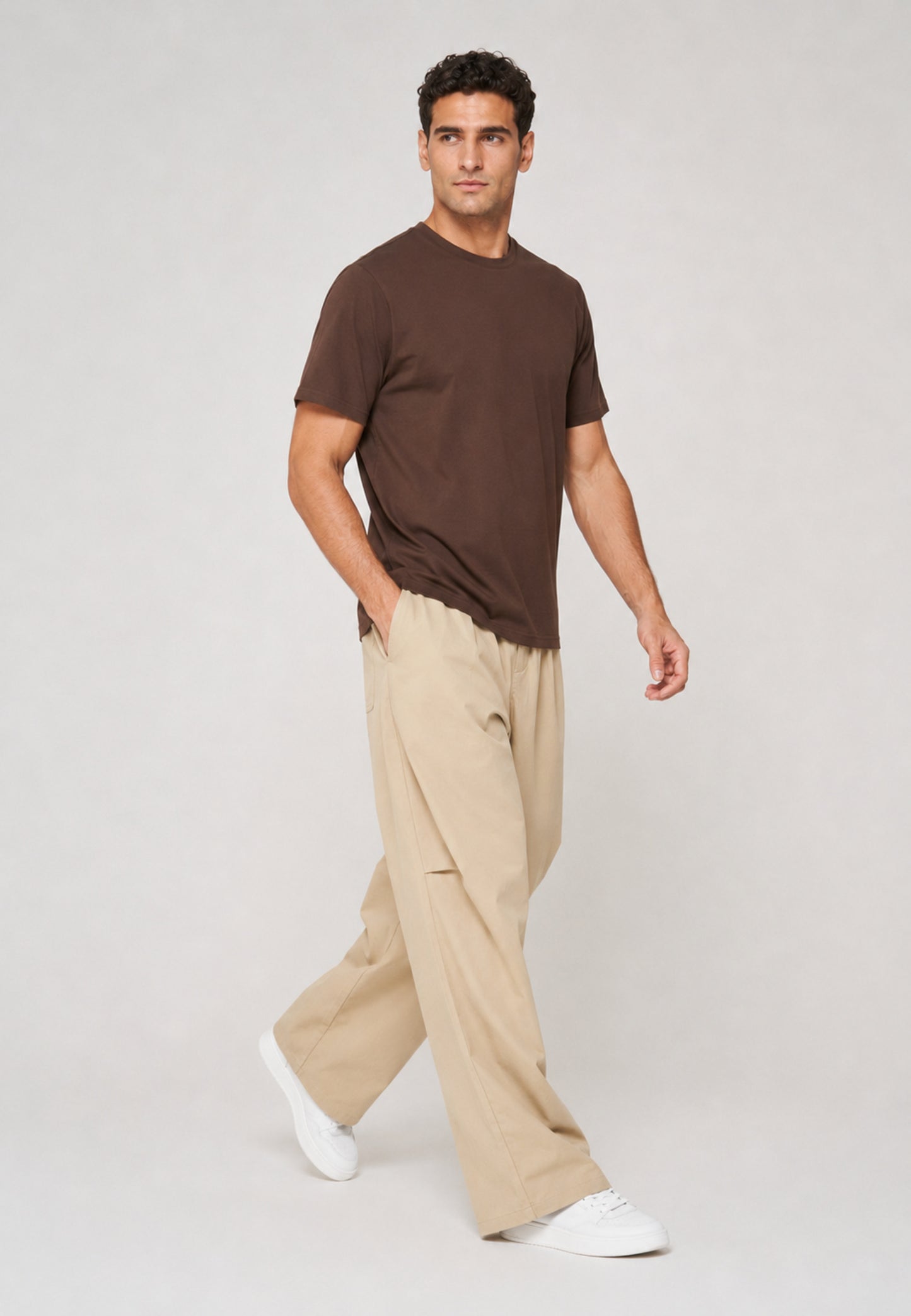 Barrel Trouser — Sand, stride
